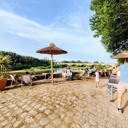 Terrasse Vegetalisee - Climatisation - Local Velo - Parking Gratuit Dans La Rue Orleans Luaran gambar